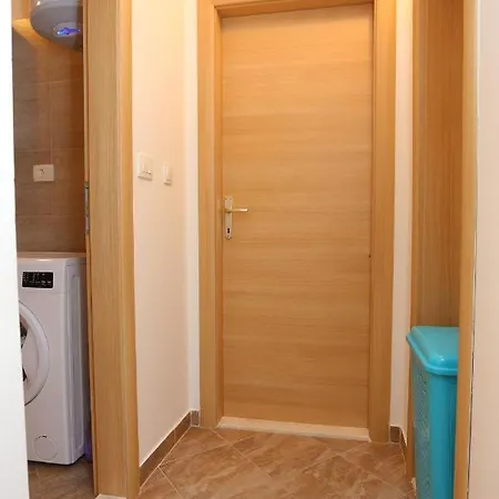 Διαμέρισμα With A Parking Space - 11518 *