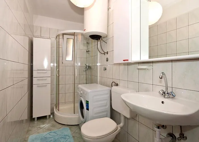 With A Parking Space - 11518 Apartamento Split