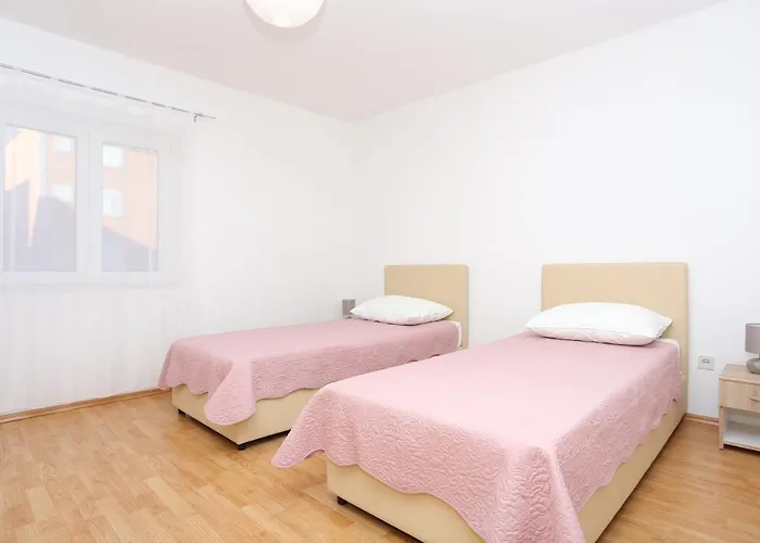 With A Parking Space - 11518 דירה