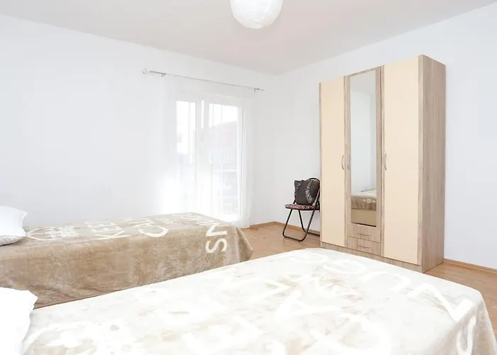 With A Parking Space - 11518 דירה